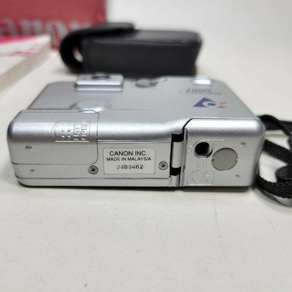 Canon IX240 Elph Jr Point & Shoot APS Film Camera in Box w/ Instructions & Case - Picture 6 of 12